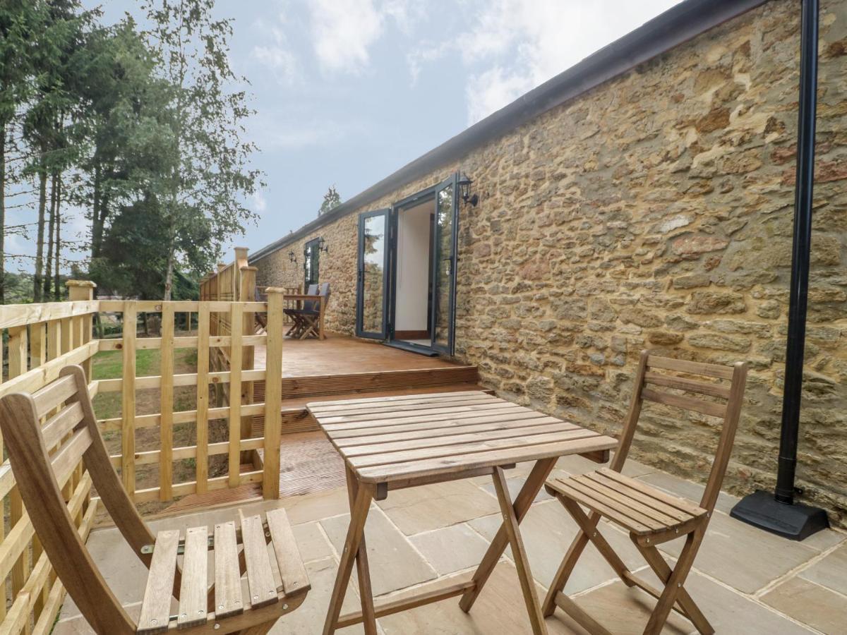 The Milking Barn Villa Yeovil Buitenkant foto